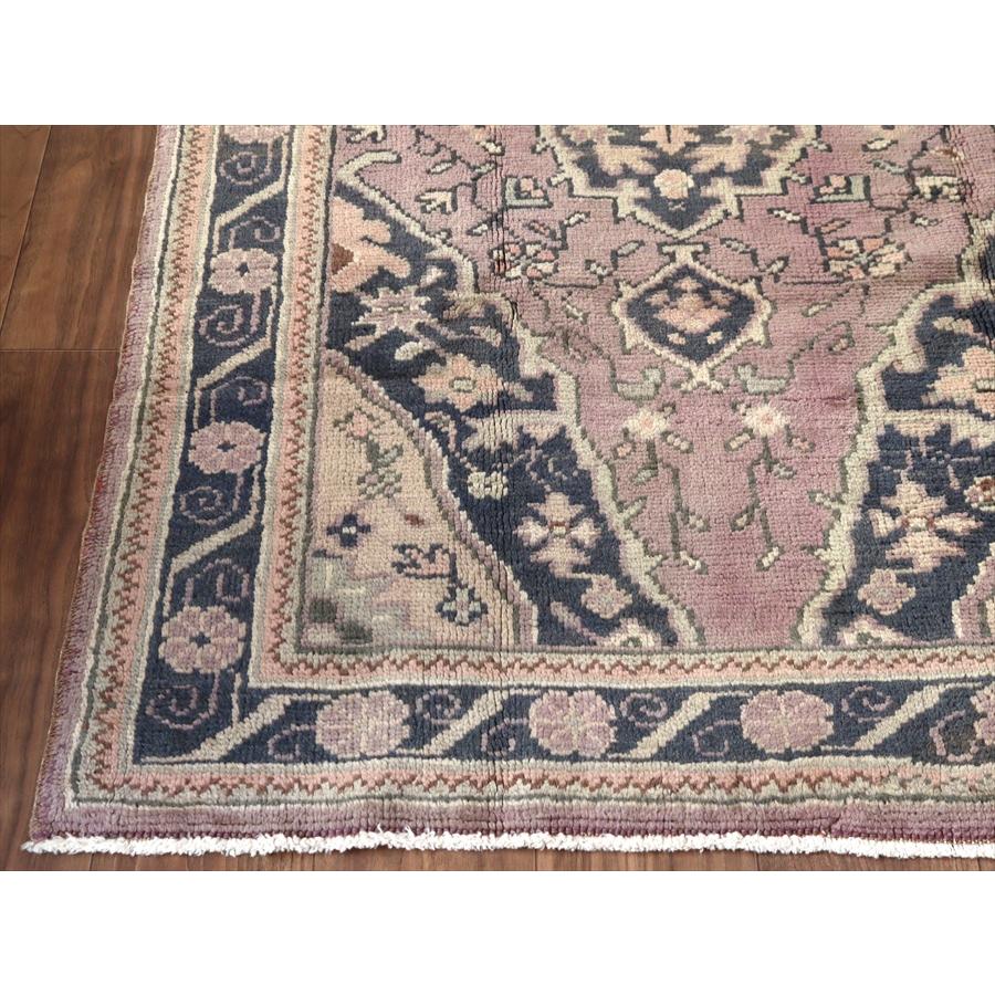 トルコじゅうたん トライバルラグ 180x104cm パステルに色褪せたあたたかみのある色使い |  | 07