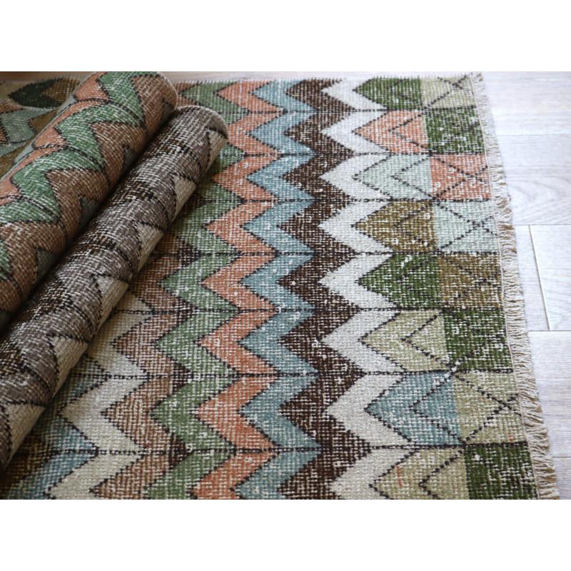 オーバーダイド ヴィンテージラグ ジグザグのデザイン 228x126cm トルコ手織り絨毯 アップサイクル |  | 11