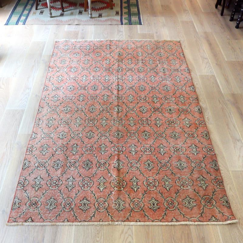 オーバーダイド ヴィンテージラグ ピンク 237x147cm トルコ手織り絨毯 アップサイクル | 