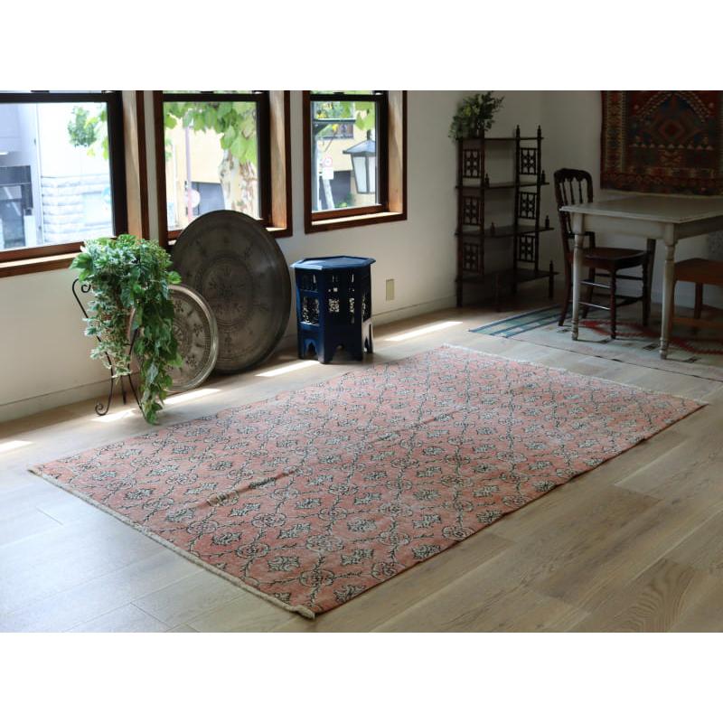 オーバーダイド ヴィンテージラグ ピンク 237x147cm トルコ手織り絨毯 アップサイクル |  | 01