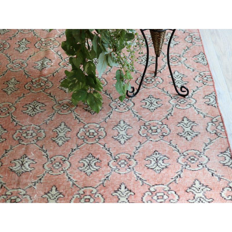 オーバーダイド ヴィンテージラグ ピンク 237x147cm トルコ手織り絨毯 アップサイクル |  | 06