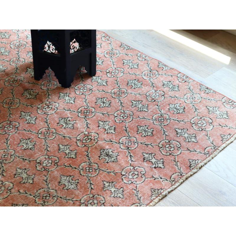 オーバーダイド ヴィンテージラグ ピンク 237x147cm トルコ手織り絨毯 アップサイクル |  | 07