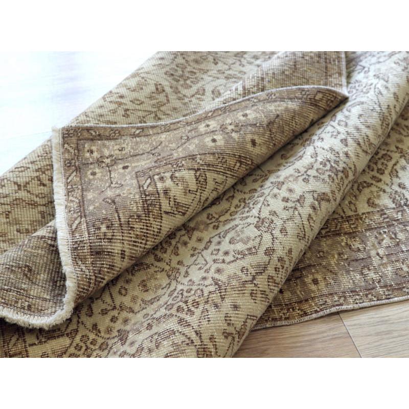 オーバーダイド ヴィンテージラグ ベージュ 276x166cm トルコ手織り絨毯 アップサイクル |  | 10