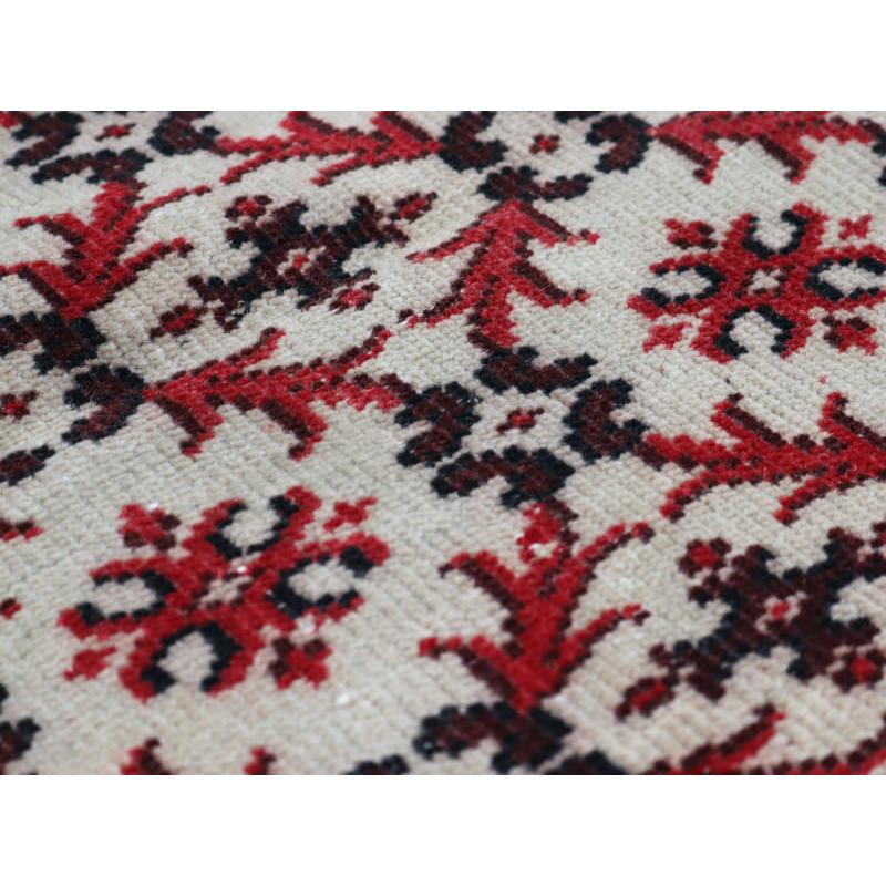 オーバーダイド ヴィンテージラグ ベージュ&レッド 135x116cm トルコ手織り絨毯 アップサイクル | ブランド登録なし | 06