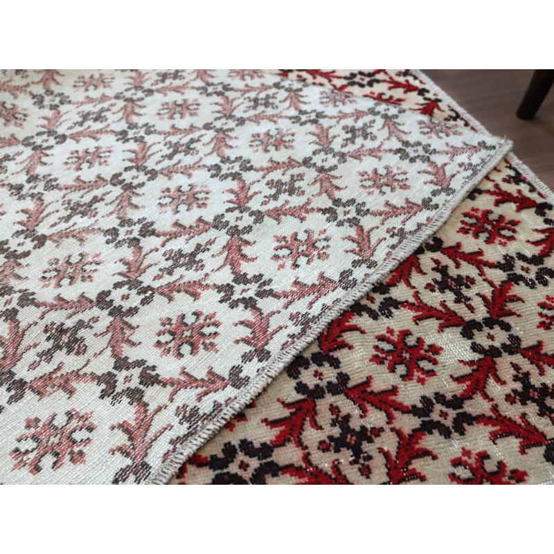 オーバーダイド ヴィンテージラグ ベージュ&レッド 135x116cm トルコ手織り絨毯 アップサイクル | ブランド登録なし | 07