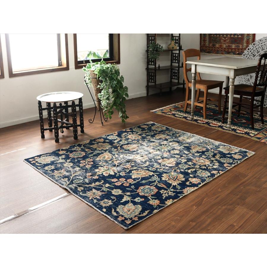 オーバーダイド アップサイクル 163x136cm ヴィンテージラグ イランの手織り絨毯 |  | 01