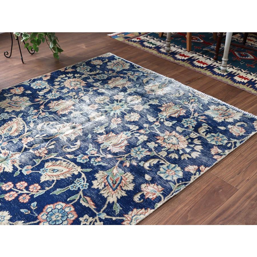 オーバーダイド アップサイクル 163x136cm ヴィンテージラグ イランの手織り絨毯 |  | 03