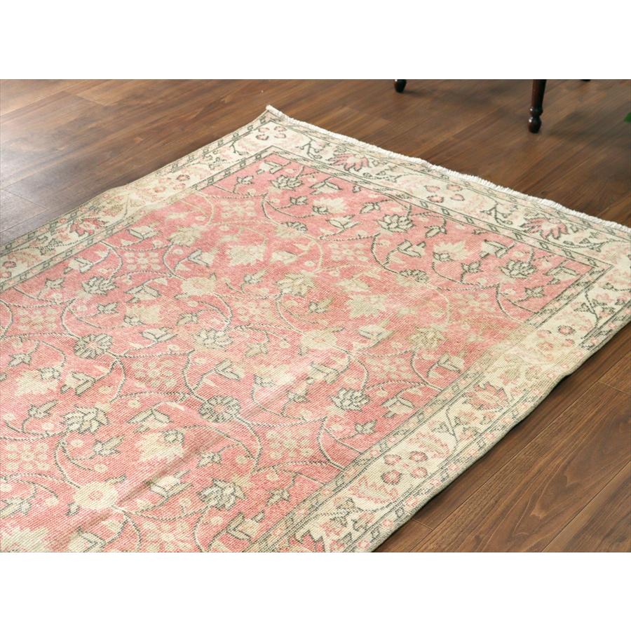 オールドラグ ヴィンテージウォッシュ 210x113cm ウスパルタ 連なる花 レッド |  | 02