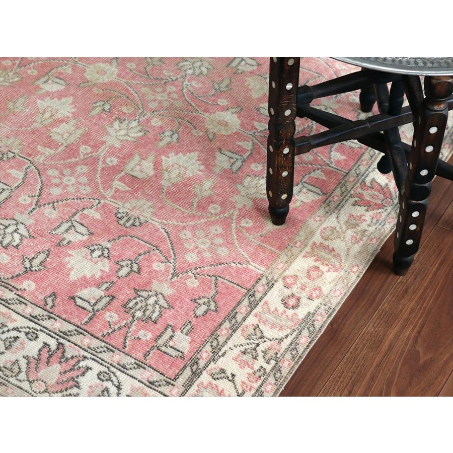 オールドラグ ヴィンテージウォッシュ 210x113cm ウスパルタ 連なる花 レッド |  | 08