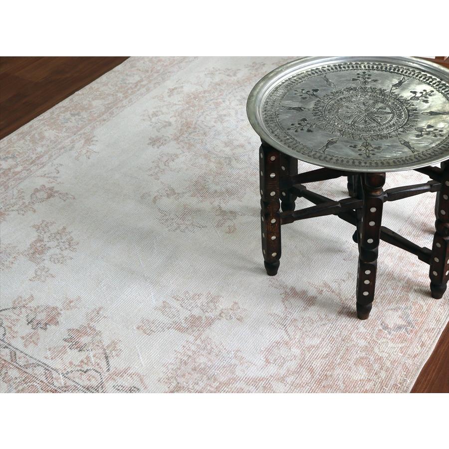 オールドラグ ヴィンテージウォッシュ 256x138cm ウスパルタ 花のメダリオン |  | 11