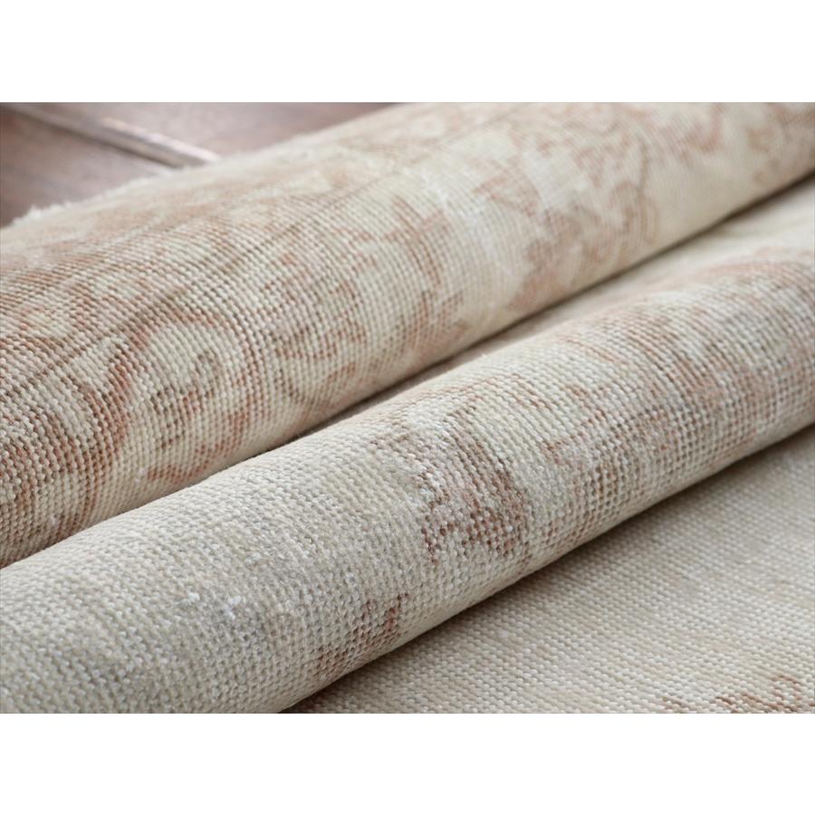 オールドラグ ヴィンテージウォッシュ 256x138cm ウスパルタ 花のメダリオン |  | 12