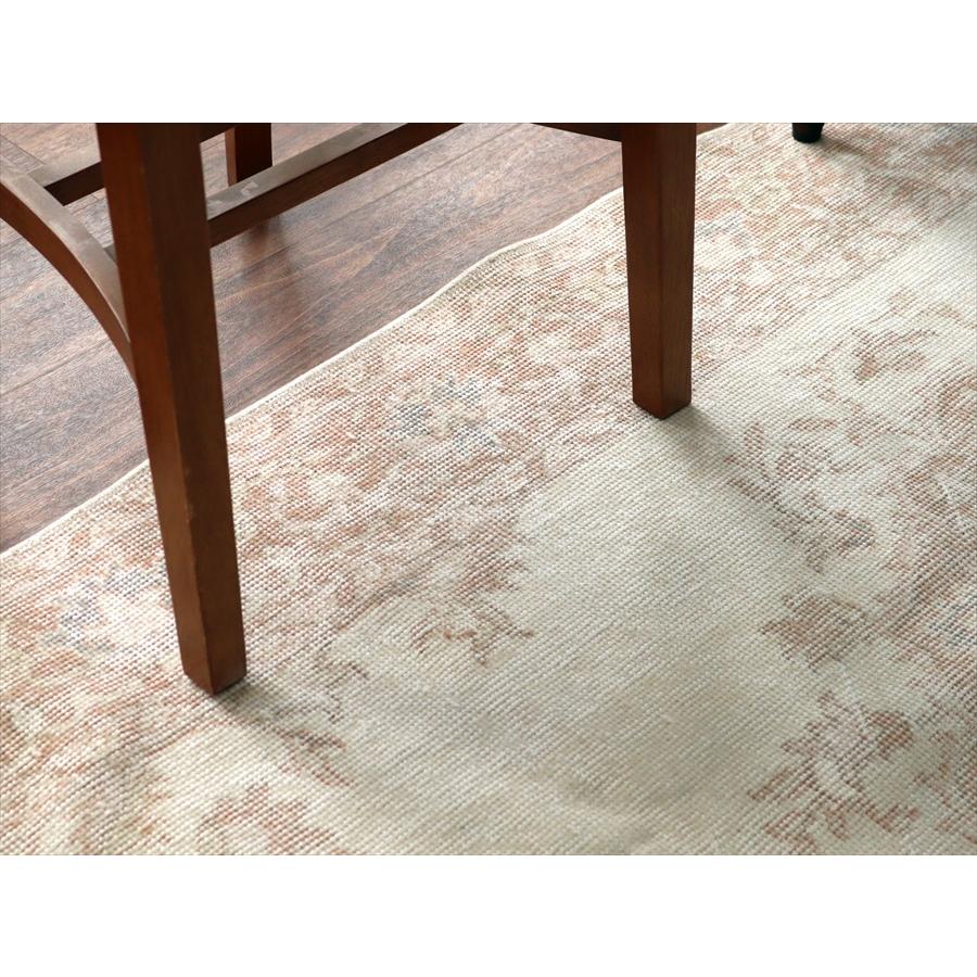 オールドラグ ヴィンテージウォッシュ 256x138cm ウスパルタ 花のメダリオン |  | 07