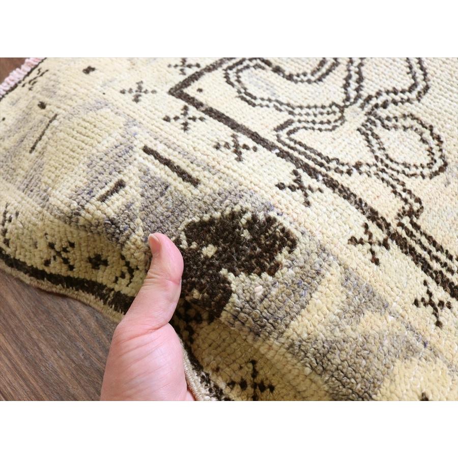 オールドラグ ヴィンテージウォッシュ 202x105cm ギュネイ 花のメダリオン |  | 06