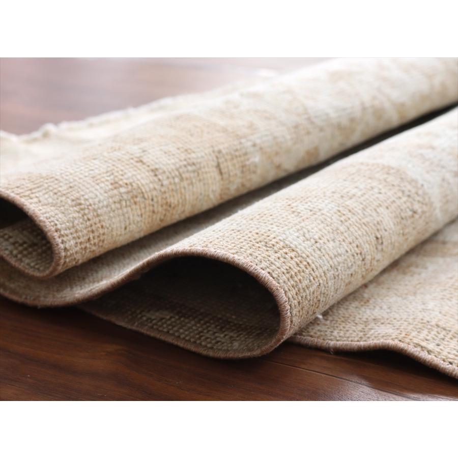 オールドラグ ヴィンテージウォッシュ 193x115cm ウスパルタ 花のアラベスク模様 |  | 10