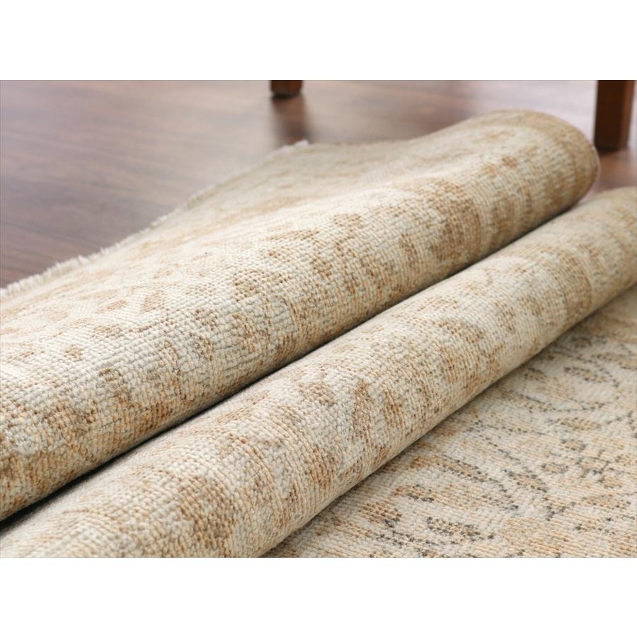 オールドラグ ヴィンテージウォッシュ 193x115cm ウスパルタ 花のアラベスク模様 |  | 09