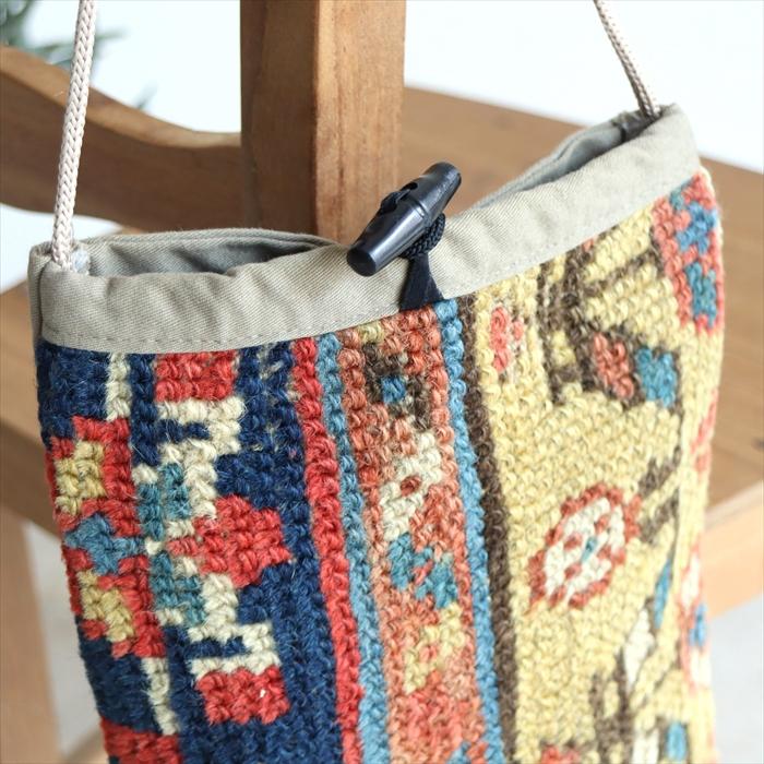 オールドカーペットのポシェット Mサイズ Old Carpet Pochette Medium size  25x20cm ネイビー＆イエロー | ブランド登録なし | 02