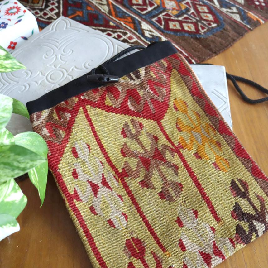 オールドキリム ポシェットMサイズシワス | ブランド登録なし | 01