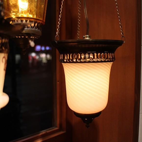 当店の記念日 冬のボーナス期間限定price 対象品 アンティークガラスのトルコランプ ペールピンク 灯具別売り シーリングライト 天井照明