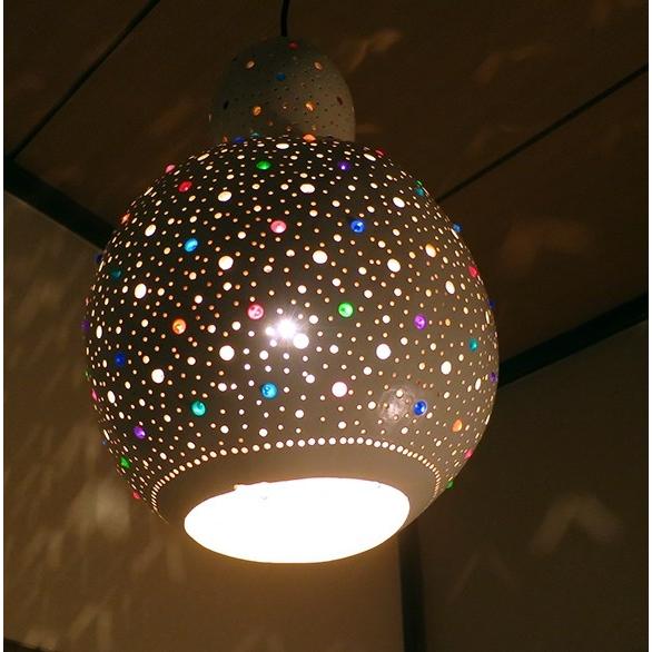 ひょうたんランプ 天井照明 エスニック照明 ホワイトペイント トルコ ボドルム産 手作り 一点もの Lpkb73 インプレッションオブギャベ 通販 Yahoo ショッピング