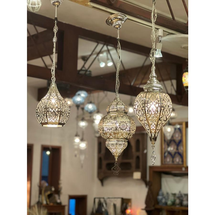 メタルシェード　ランタン　シルバー レーザーカットの透かし文様　８面　ペンダントライト |  | 03