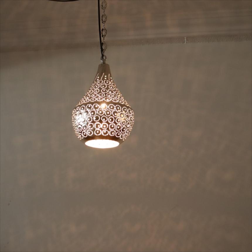 メタルシェード モロッコランプ　Moroccan Metal shade Lamps　ペンダントランプ タジン形　パイナップル φ19cm　エジプト製 |  | 01