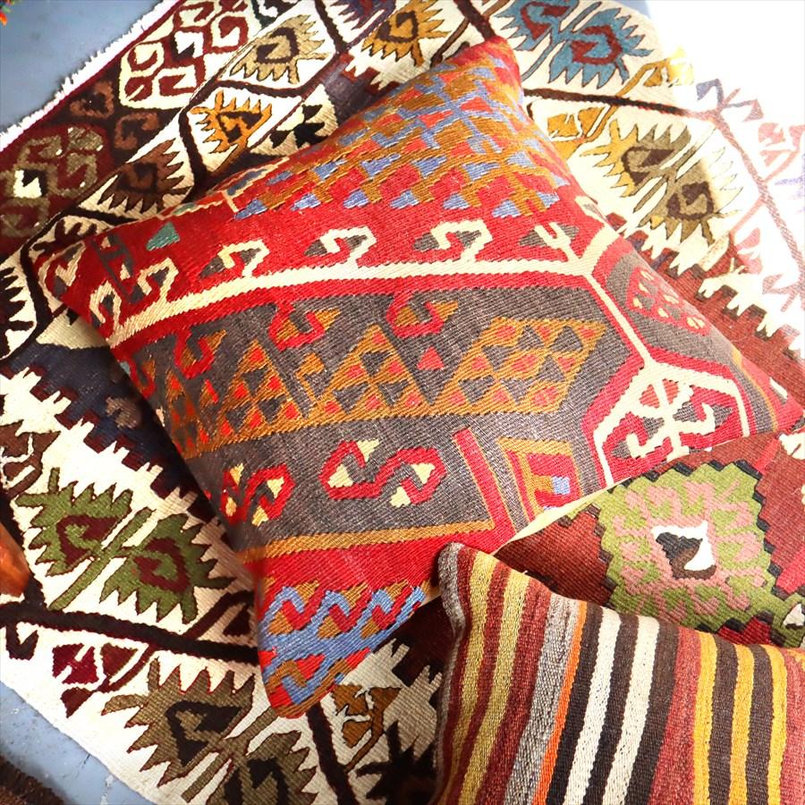 クッションカバー 50cmサイズ オールドキリム ウール ヴィンテージ カイセリ ドラゴンの爪 | ブランド登録なし | 02