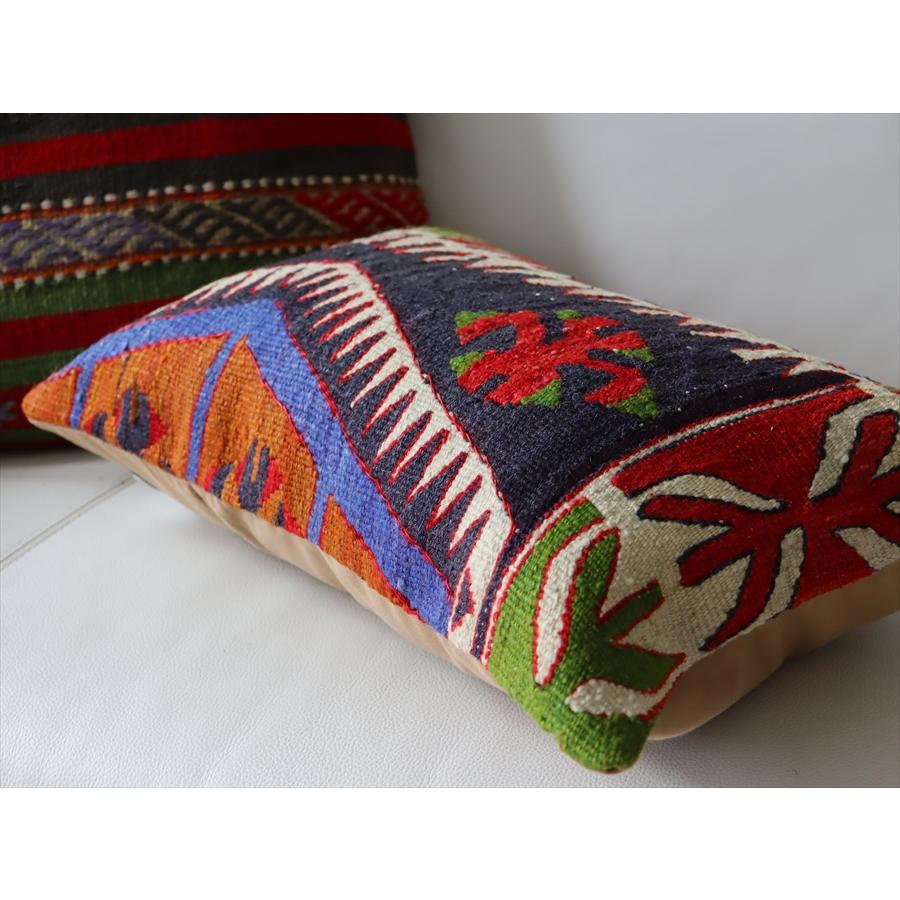 オールドキリムクッションカバー ミニサイズ 長方形 枕型 ピロータイプ 44x30cm シワス | ブランド登録なし | 02