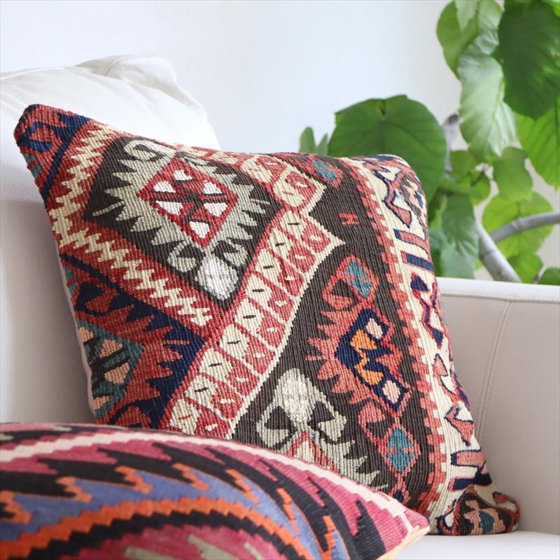 キリム クッションカバー 40cm角 トルコ 手織り キリム ヴィンテージ オールド Kilim Cushionワン エリベリンデのモチーフ | ブランド登録なし | 03