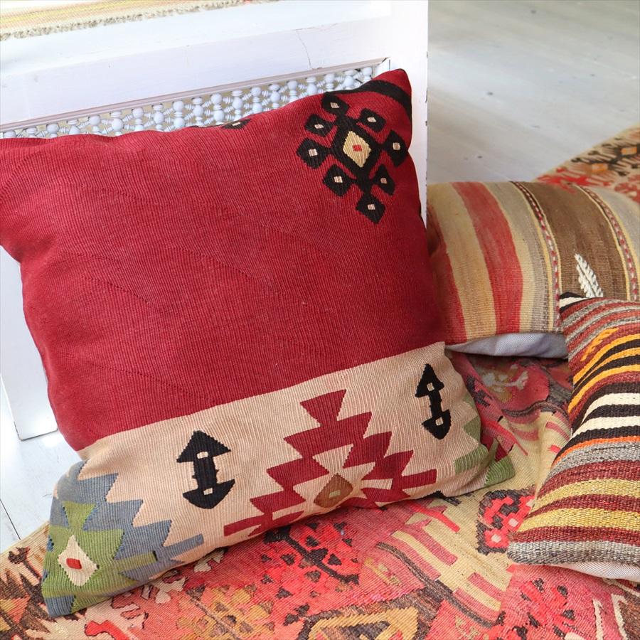 オールドキリムクッションカバー 50cmサイズ Turkish Vintage kilim シャルキョイ レッド＆ベージュ | ブランド登録なし | 03