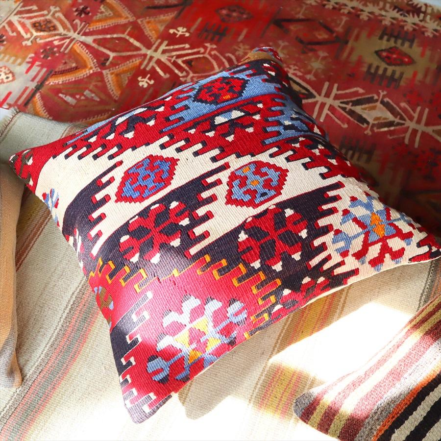 オールドキリムクッションカバー 50cmサイズ Turkish Vintage kilim カイセリ レッド＆アイボリー＆ブルー | ブランド登録なし | 02