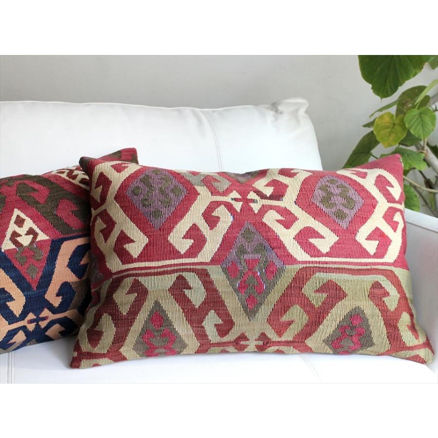 オールドキリムクッション 長方形ビッグピロー Turkish Old Kilim Cushion 赤紫とグリーン | ブランド登録なし | 04
