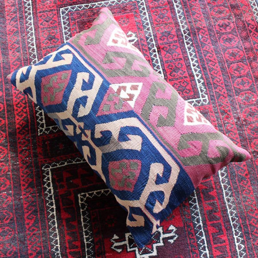 オールドキリムクッション 長方形ビッグピロー Turkish Old Kilim Cushion ネイビーと赤紫 | ブランド登録なし | 03