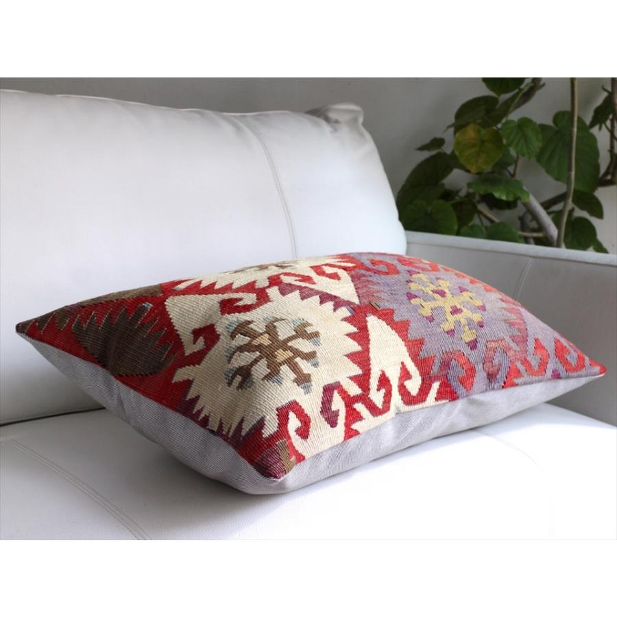 オールドキリムクッション 長方形ビッグピロー Turkish Old Kilim Cushion 赤のエリベリンデ | ブランド登録なし | 03