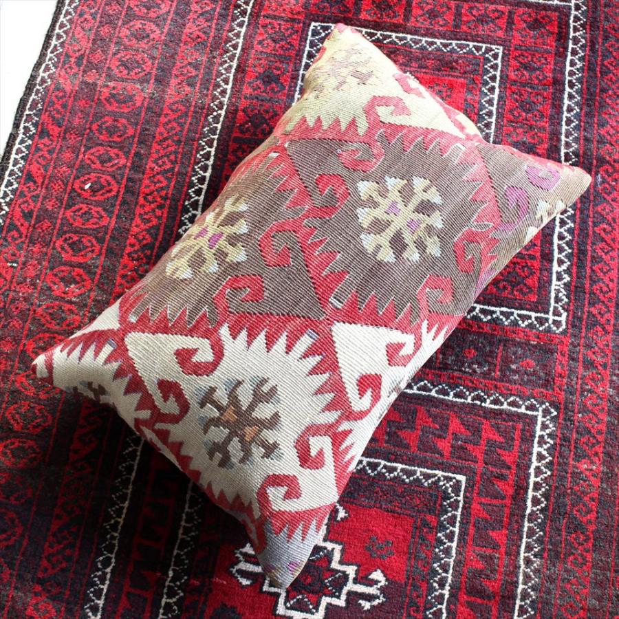 オールドキリムクッション 長方形ビッグピロー Turkish Old Kilim Cushion 赤のエリベリンデ | ブランド登録なし | 02