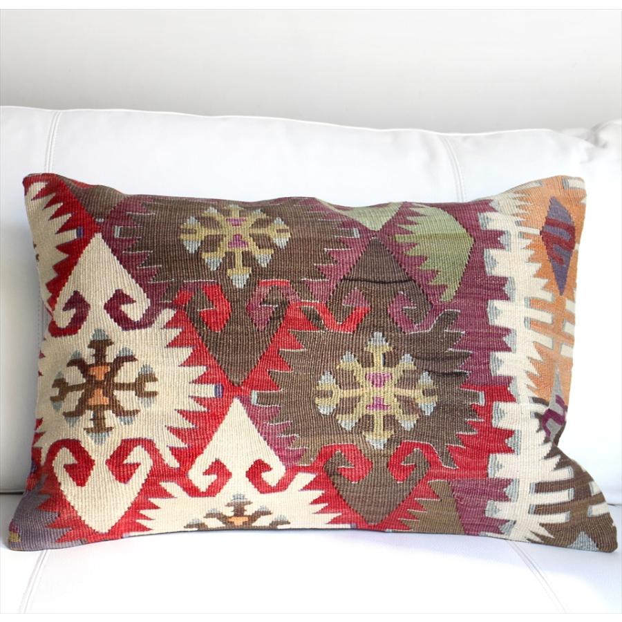 オールドキリムクッション 長方形ビッグピロー Turkish Old Kilim Cushion 赤のエリベリンデ | ブランド登録なし