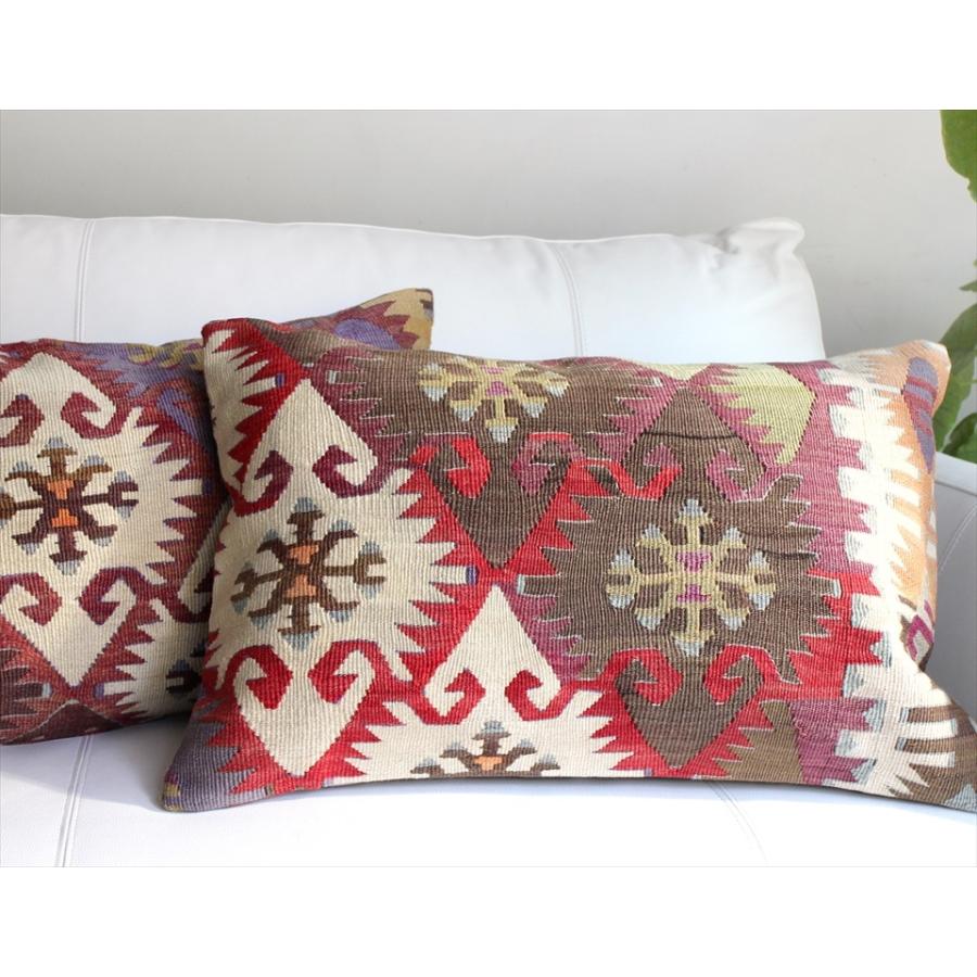 オールドキリムクッション 長方形ビッグピロー Turkish Old Kilim Cushion 赤のエリベリンデ | ブランド登録なし | 04