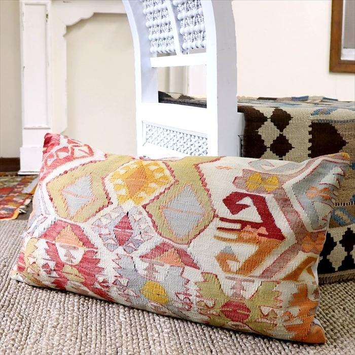 オールドキリムクッションカバー 長方形 70×40cmサイズ　中綿別売り Turkish Old Kilim Cushion/コンヤ(Konya) | ブランド登録なし