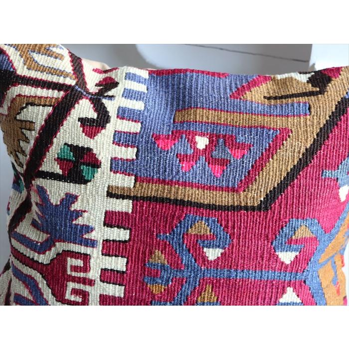 オールドキリムクッションカバー 40cm /Old Kilim Cushion 流れる水の