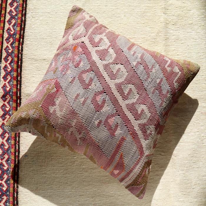 オールドキリムクッションカバー 45cm Old Kilim Cushion カイセリ | ブランド登録なし | 01