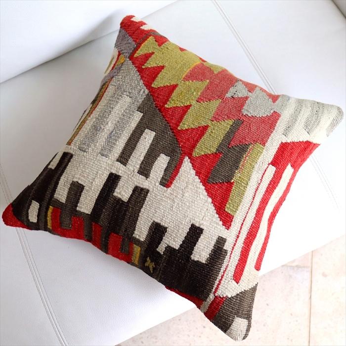 オールドキリムクッションカバー 40cm Old Kilim Cushion イーブルアイ | ブランド登録なし | 02
