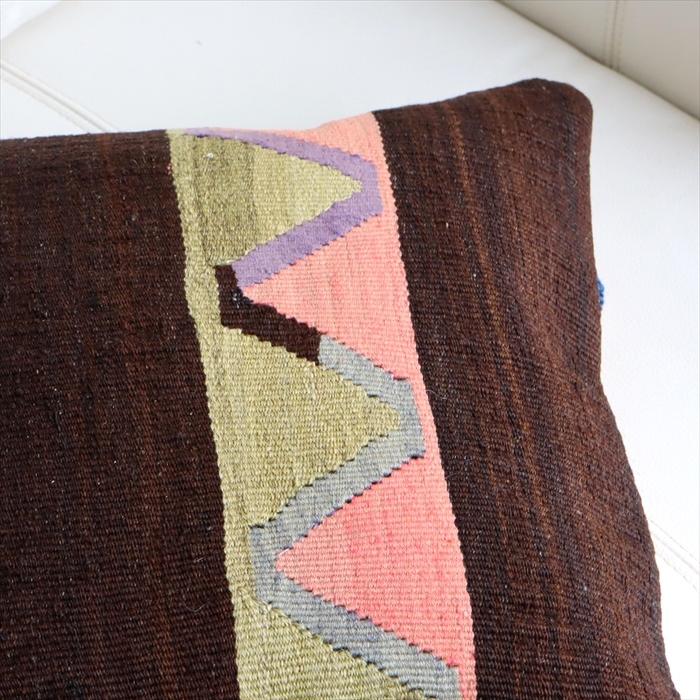 オールドキリムクッションカバー 40cm Old Kilim Cushion ジグザグした山 | ブランド登録なし | 02
