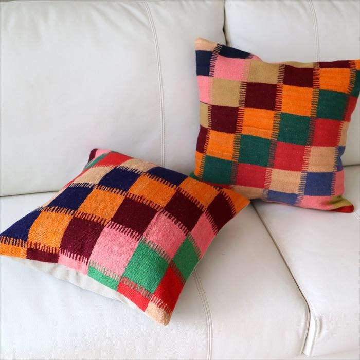 オールドキリム　クッションカバー 40cm Old Kilim Cushion カラフルなグリッド OUTLET サービス品 | ブランド登録なし | 02