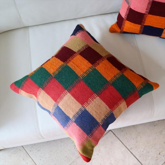 オールドキリム　クッションカバー 40cm Old Kilim Cushion カラフルなグリッド OUTLET サービス品 | ブランド登録なし | 02