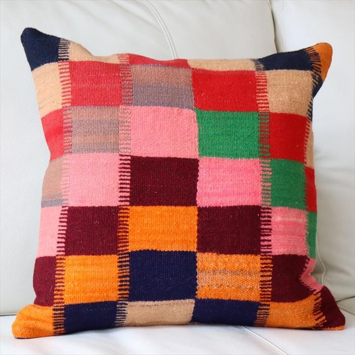 オールドキリム　クッションカバー 40cm Old Kilim Cushion カラフルなグリッド OUTLET サービス品 | ブランド登録なし