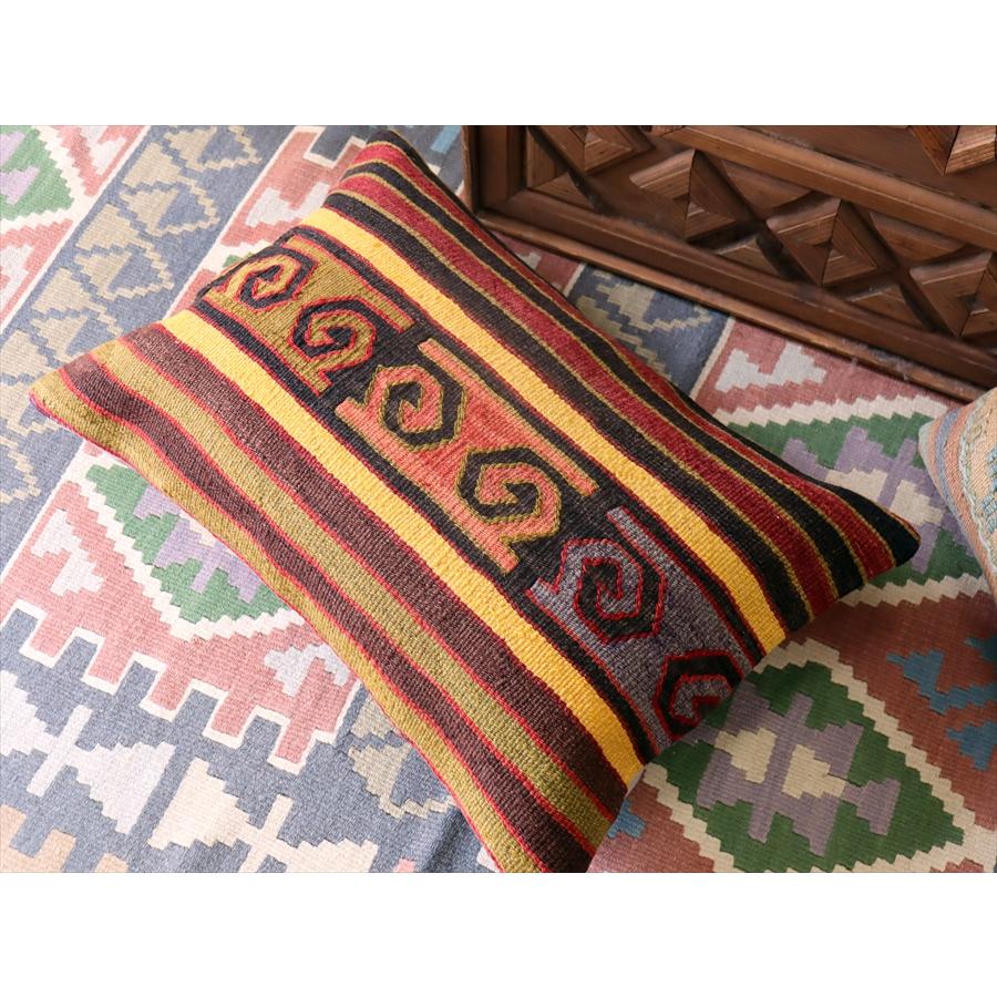 クッションカバー　オールドキリム　横長ピロー 60x40cm コチボユヌズ ビッグピロー Turkish Old Kilim　Lumbar Pillow | ブランド登録なし | 01