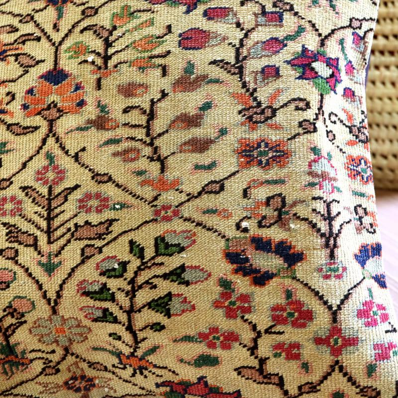 トルコ直輸入　オールドキリム　ヴィンテージラグ　プフ　クッションカバー トルコ直輸入 オールドキリム ヴィンテージラグ プフ クッションカバー