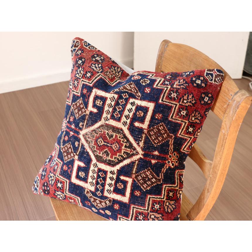 アンティークラグ クッションカバー 50×50cm カシュカイ族 手織り絨毯 | ブランド登録なし | 02