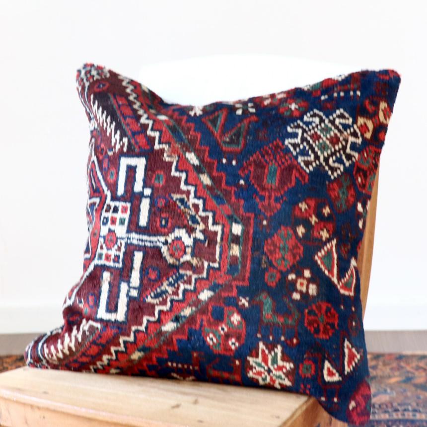 アンティークラグ クッションカバー 49×50cm カシュカイ族 手織り絨毯 | ブランド登録なし