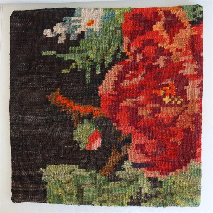 オールドキリム クッションカバー 40×40cm モルダヴィア Old Kiilim Cushion | ブランド登録なし | 03