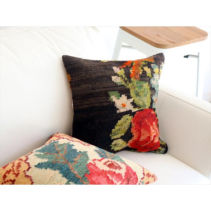 オールドキリム クッションカバー 40×40cm モルダヴィア Old Kiilim Cushion | ブランド登録なし | 01